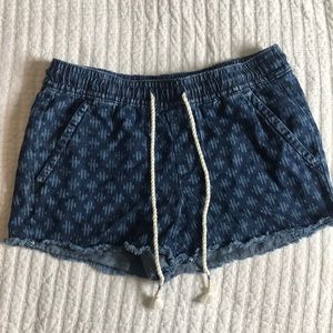 Printed Loft Denim Drawstring Shorts